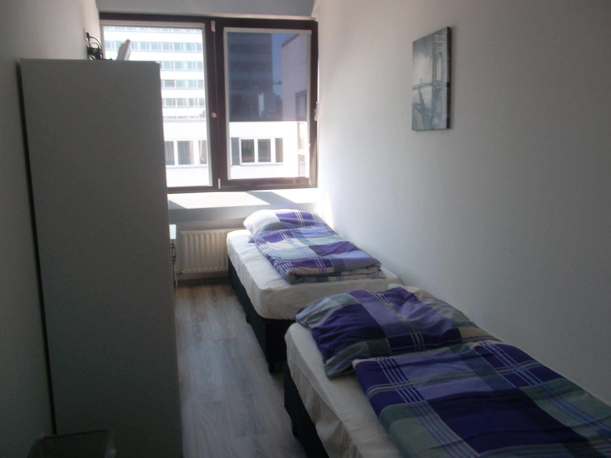 Frankfurt Central Hostel Frankfurt am Main Exterior photo